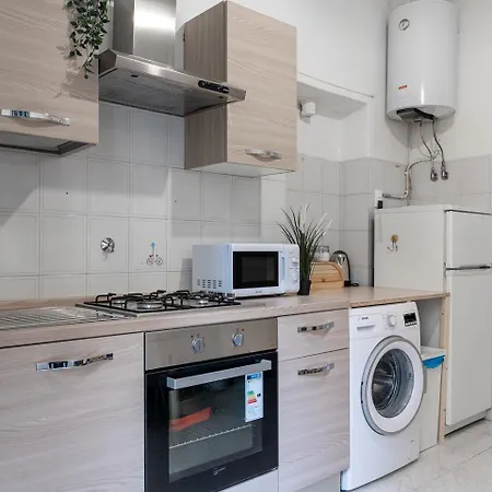 Cl82-brentam3,duomo,wifi Apartamento